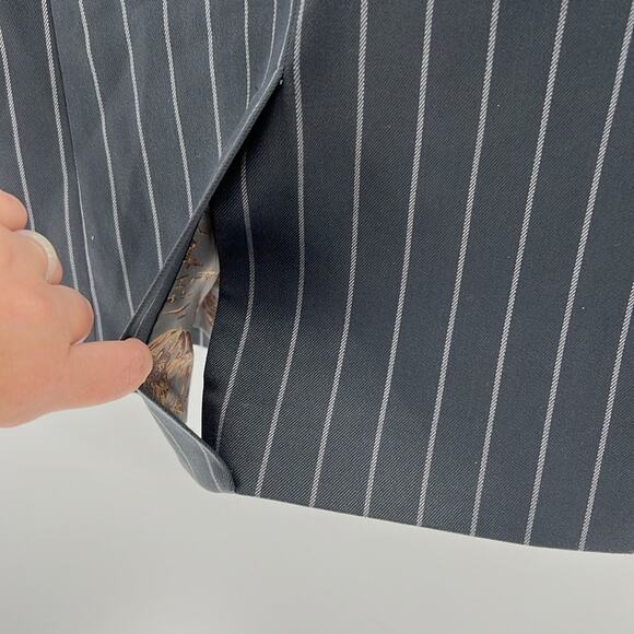 L'AGENCE Women's Aimee Pinstripe Double Breasted Blazer - Gray - 2 - NWT - Picture 7 of 8